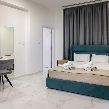 Mediterranean Dream Beachfront וילה *