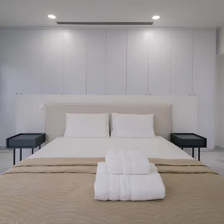 Mediterranean Dream Beachfront *