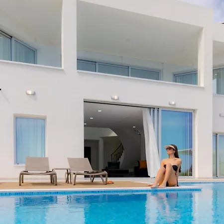 Mediterranean Dream Beachfront Villa Larnaca