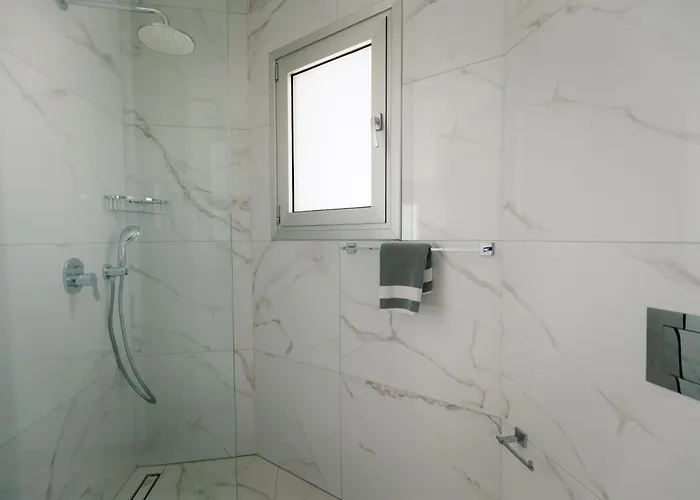 Vila Mediterranean Dream Beachfront Larnaca