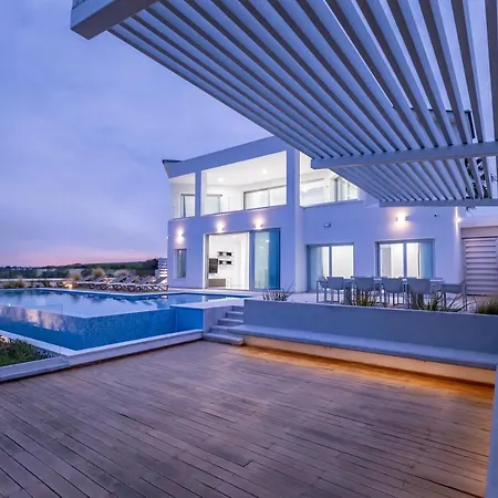 Mediterranean Dream Beachfront